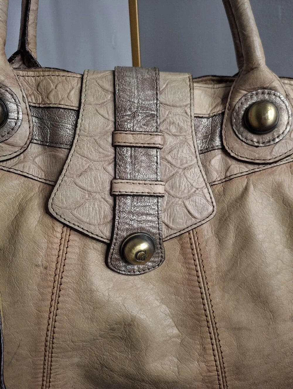 GUESS Collection Vintage Y2K Large Tan Satchel Shoulder Bag Tassel